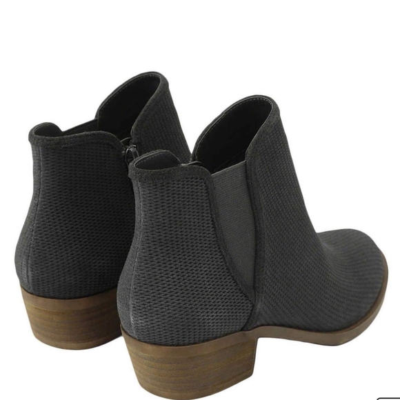 💥❗NEW KENSIE Women's Short Suede Ankle Boots❗💥 - Picture 4 of 6